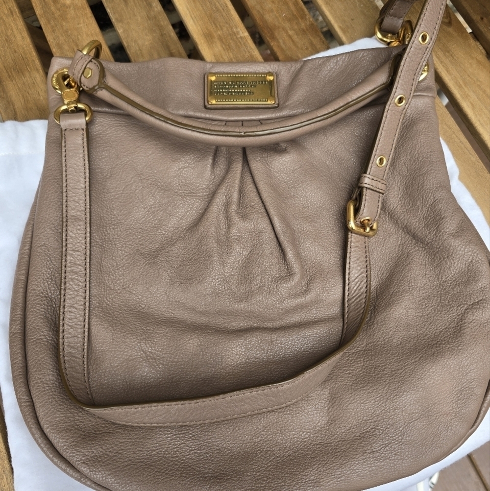 Marc Jacobs Tan Hobo Bag with Gold Hardware